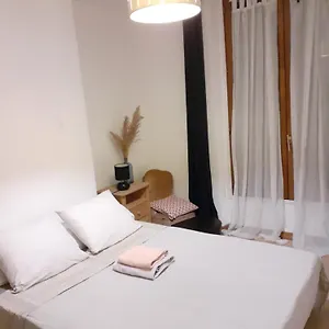 Appartement Calme Et Proche Tour Eiffel, Paris